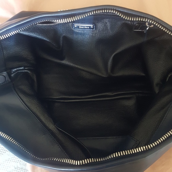 Brand New Miu Miu Cloud Shoulder Bag - Picture 8 of 8